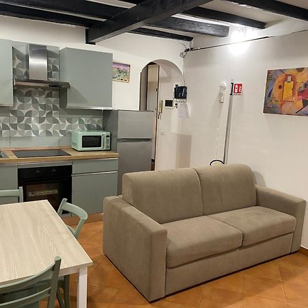 Casa Vicolo Moroni - Trastevere Róma Kültér fotó